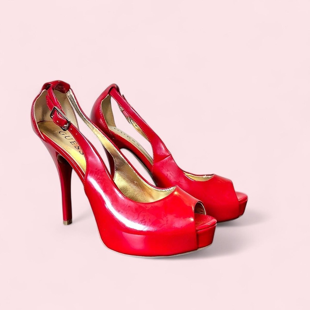 Guess Red Patent Platform Heels ❤️